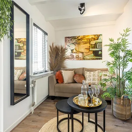 Zandvoort-17 Penzion