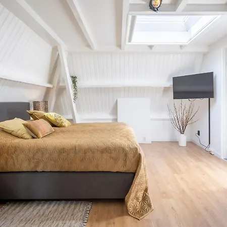 Zandvoort-17 Gasthof 4*