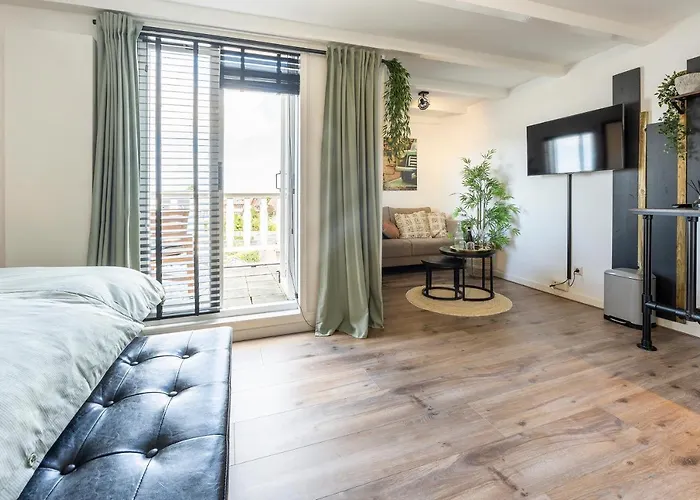 Zandvoort-17 Gasthof 4*